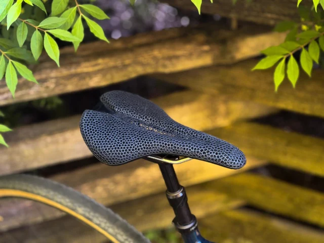 VELO（ヴェロ）ANGEL GLIDE（エンジェルグライド）　中古 Angel Glide+ – Velo Saddles